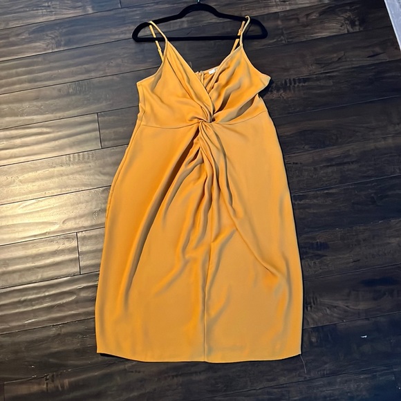 Forever 21 Dresses & Skirts - Forever 21 Gold dress, size XL